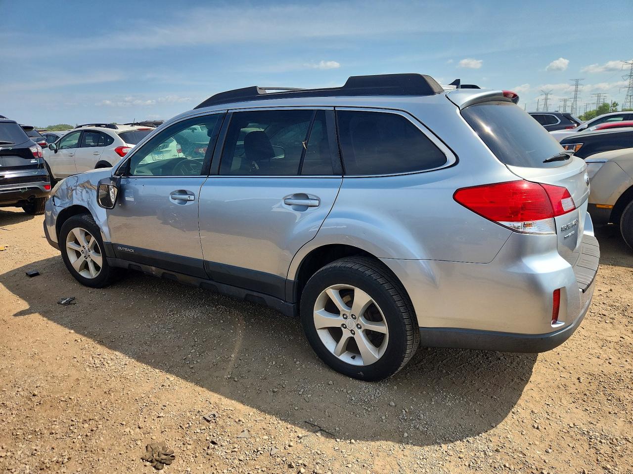 4S4BRBPC1D3202064 · 2013 SUBARU OUTBACK · 2/12