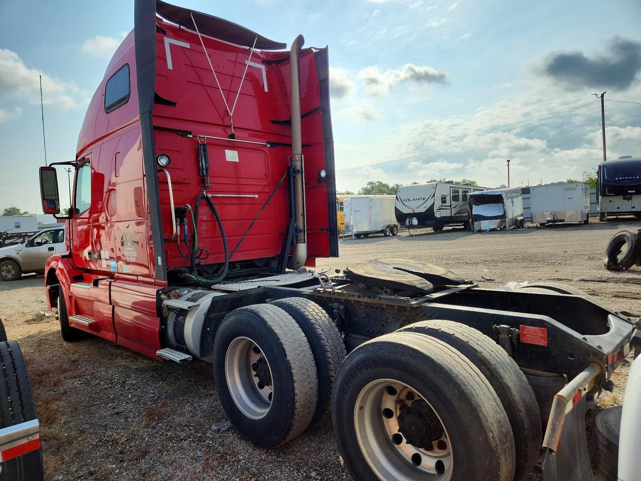 4V4NC9EH6CN550329 · 2012 VOLVO VN VNL · 2/14