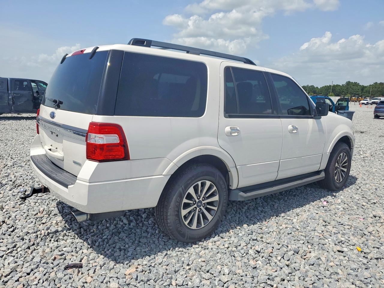 1FMJU1HT8HEA81482 · 2017 FORD EXPEDITION · 3/13