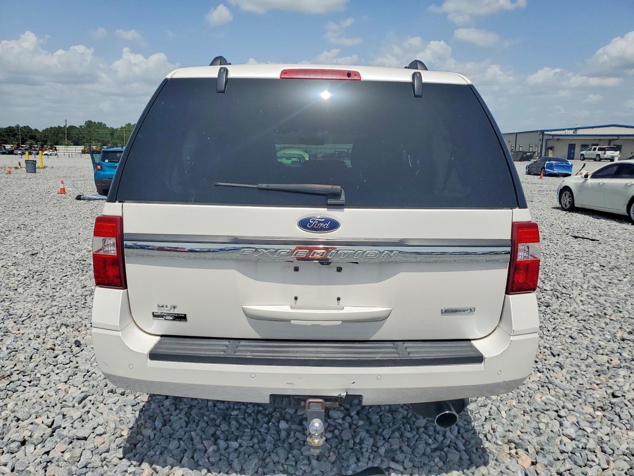 1FMJU1HT8HEA81482 · 2017 FORD EXPEDITION · 6/13