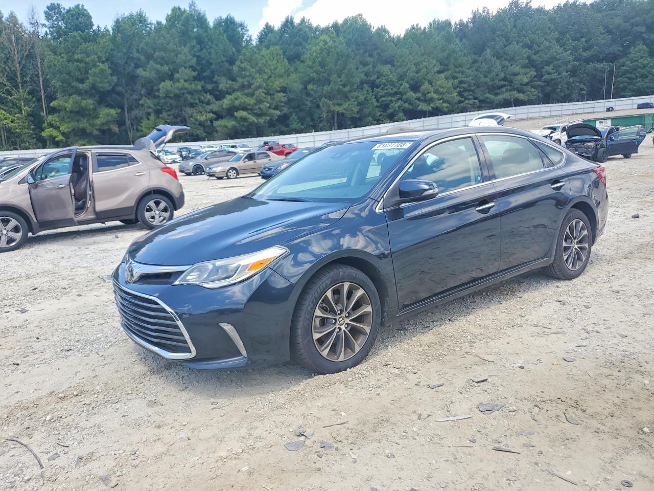 4T1BK1EB4JU284712 · 2018 TOYOTA AVALON