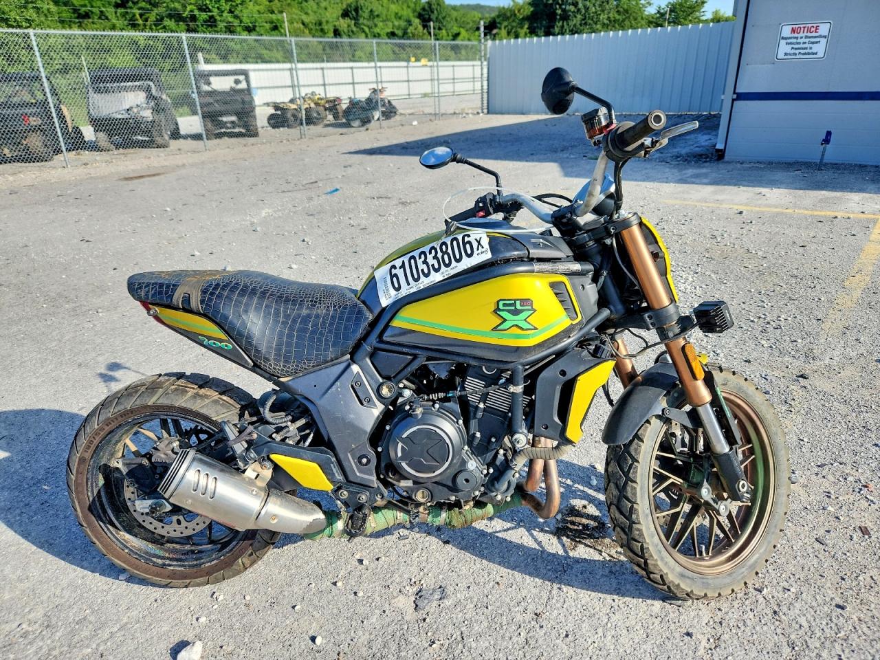 LCEPEWL15N6005092 · 2022 CF MOTO 700