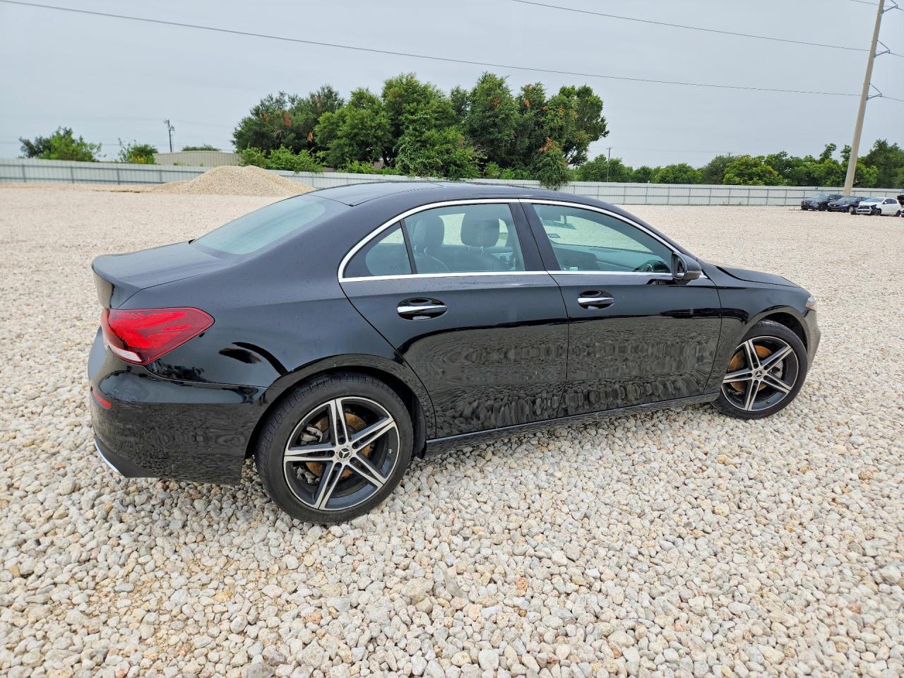 WDD3G4EB2KW017866 · 2019 MERCEDES-BENZ A · 3/12