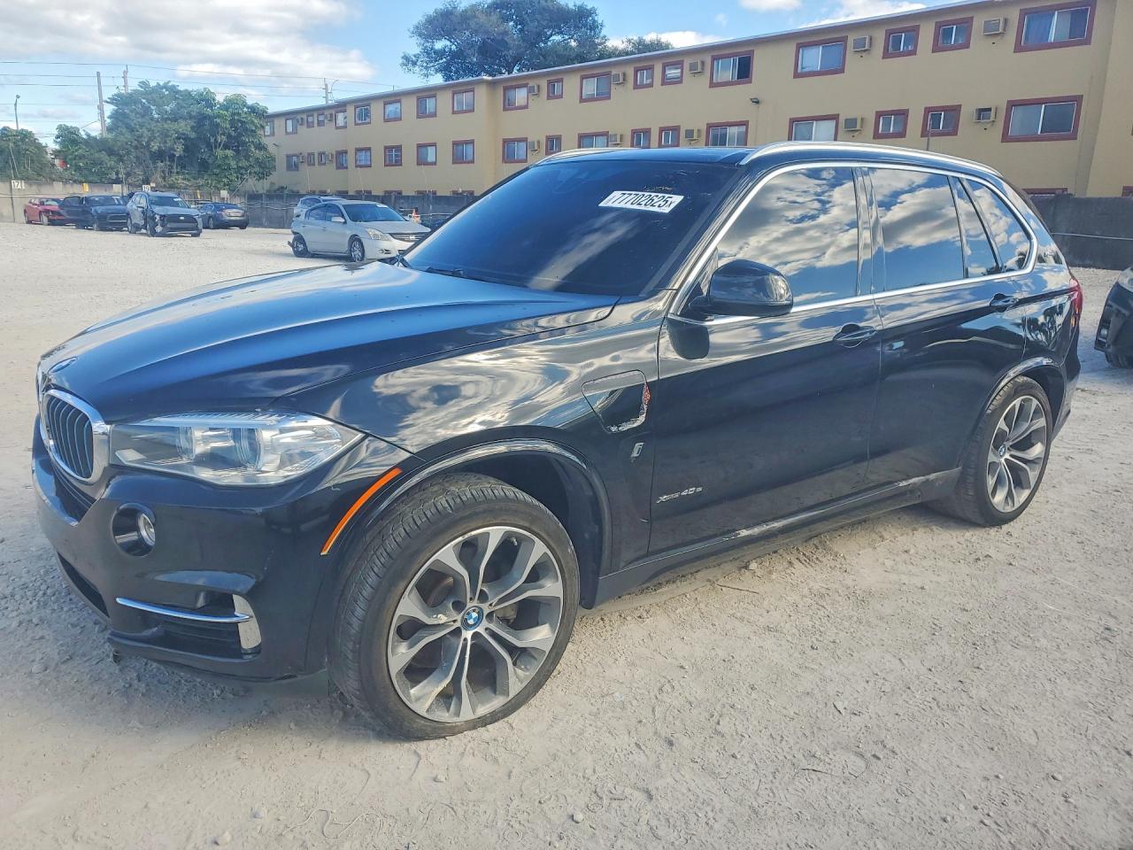 5UXKT0C33H0V96415 · 2017 BMW X5