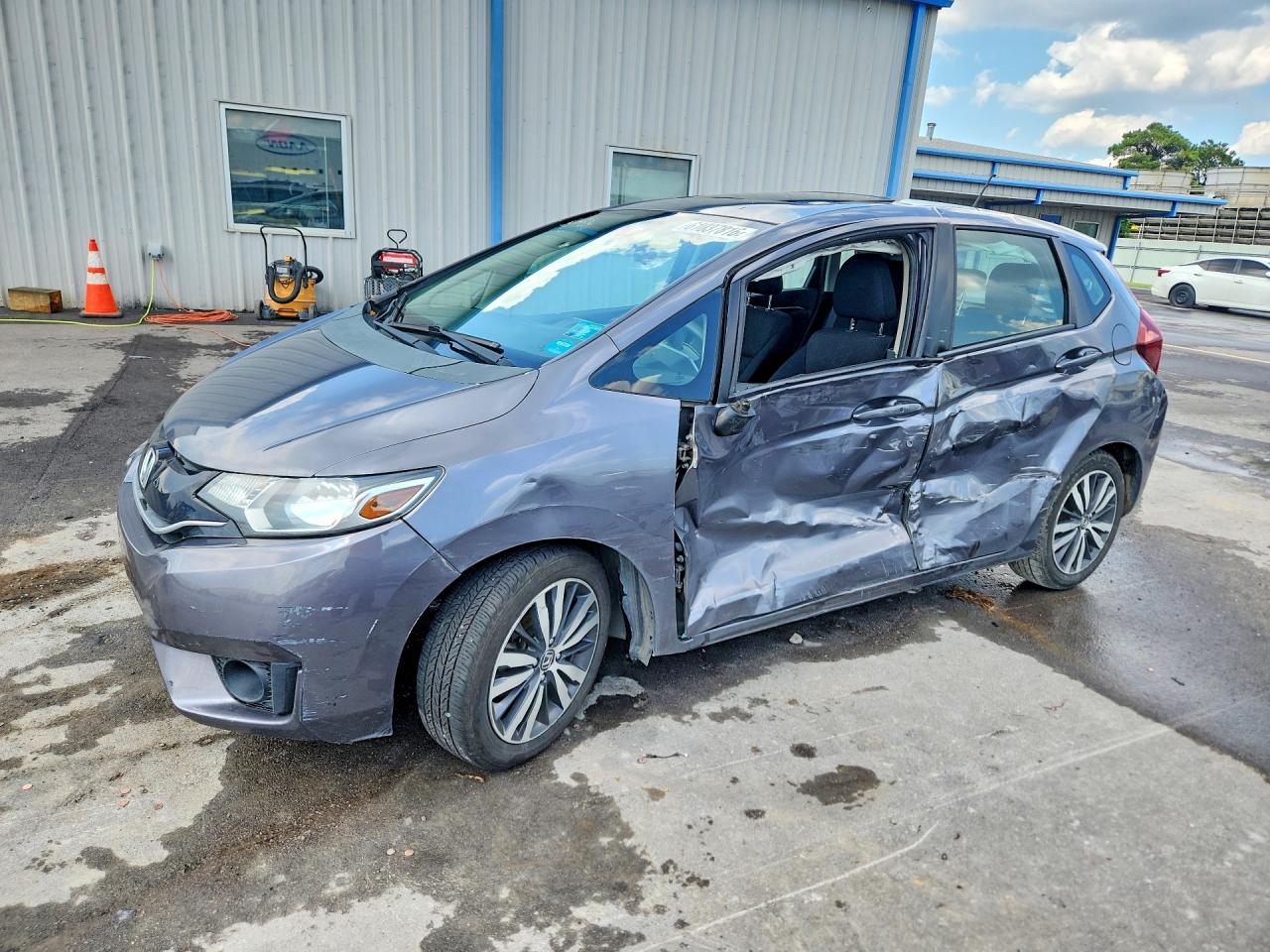 3HGGK5H89FM714507 · 2015 HONDA FIT