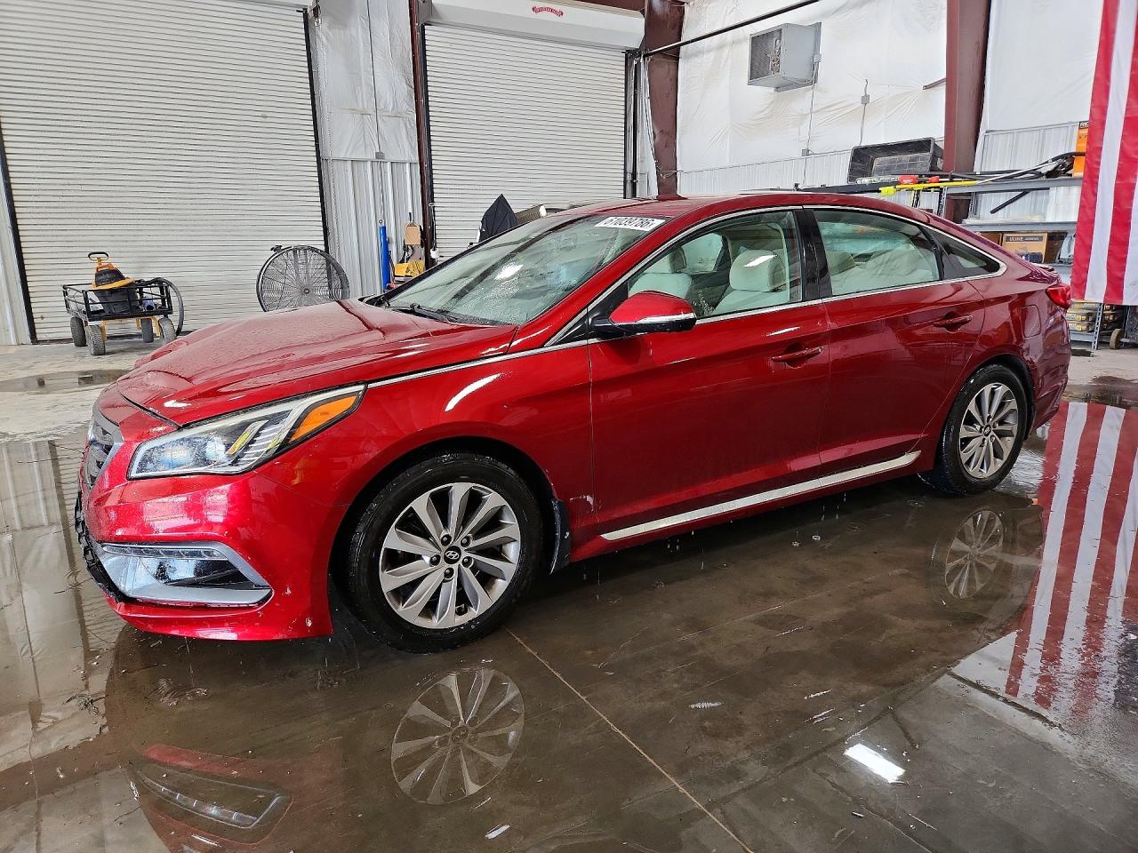 5NPE34AF9FH042752 · 2015 HYUNDAI SONATA