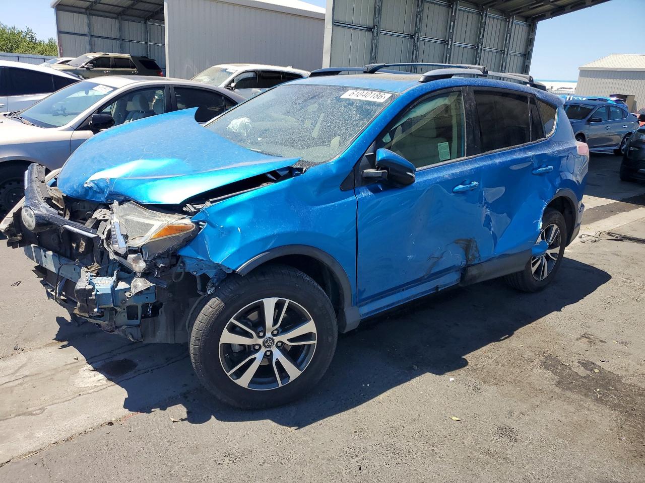 JTMWFREV4HJ715533 · 2017 TOYOTA RAV4