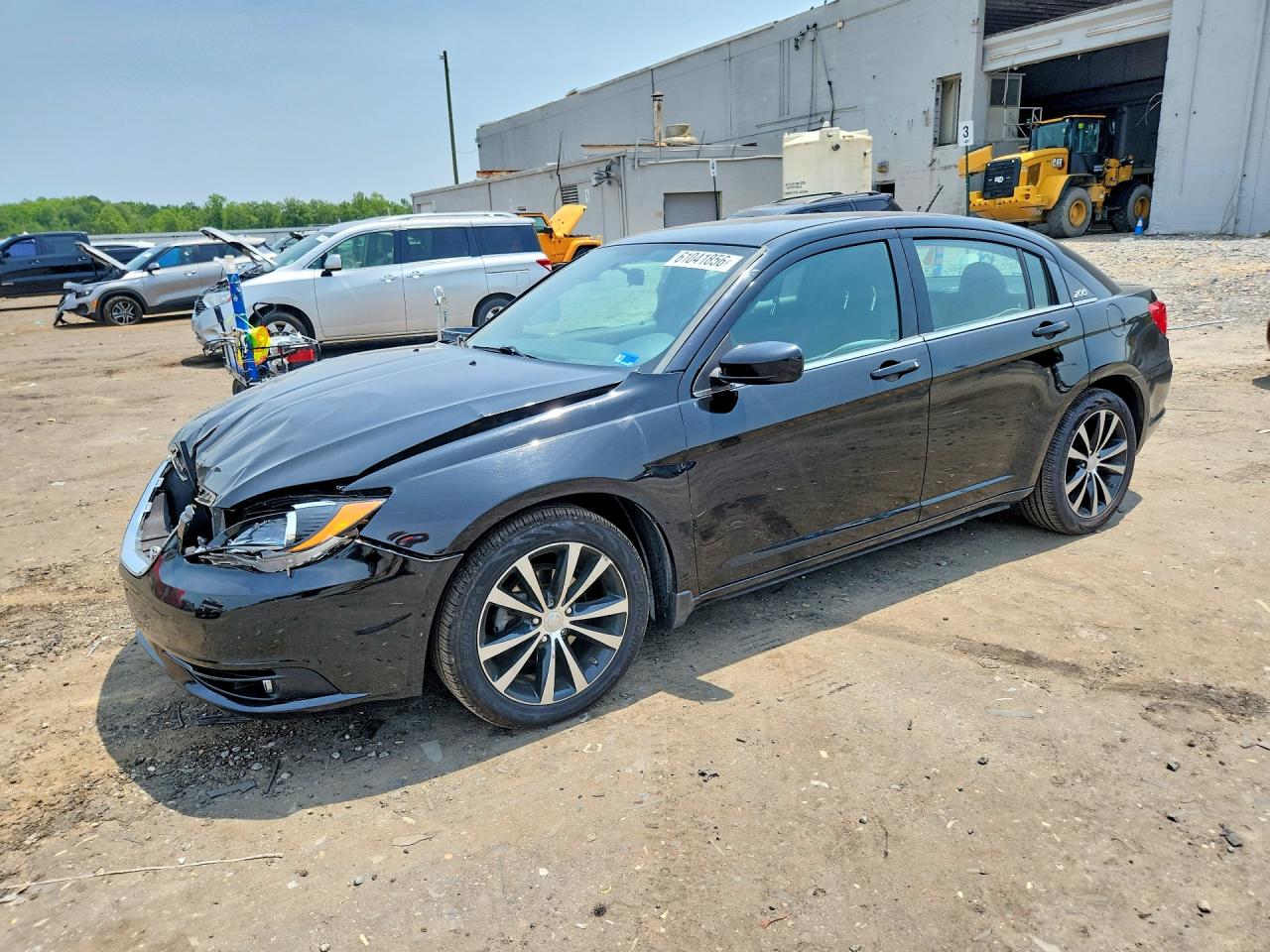 1C3CCBBG4EN120473 · 2014 CHRYSLER 200