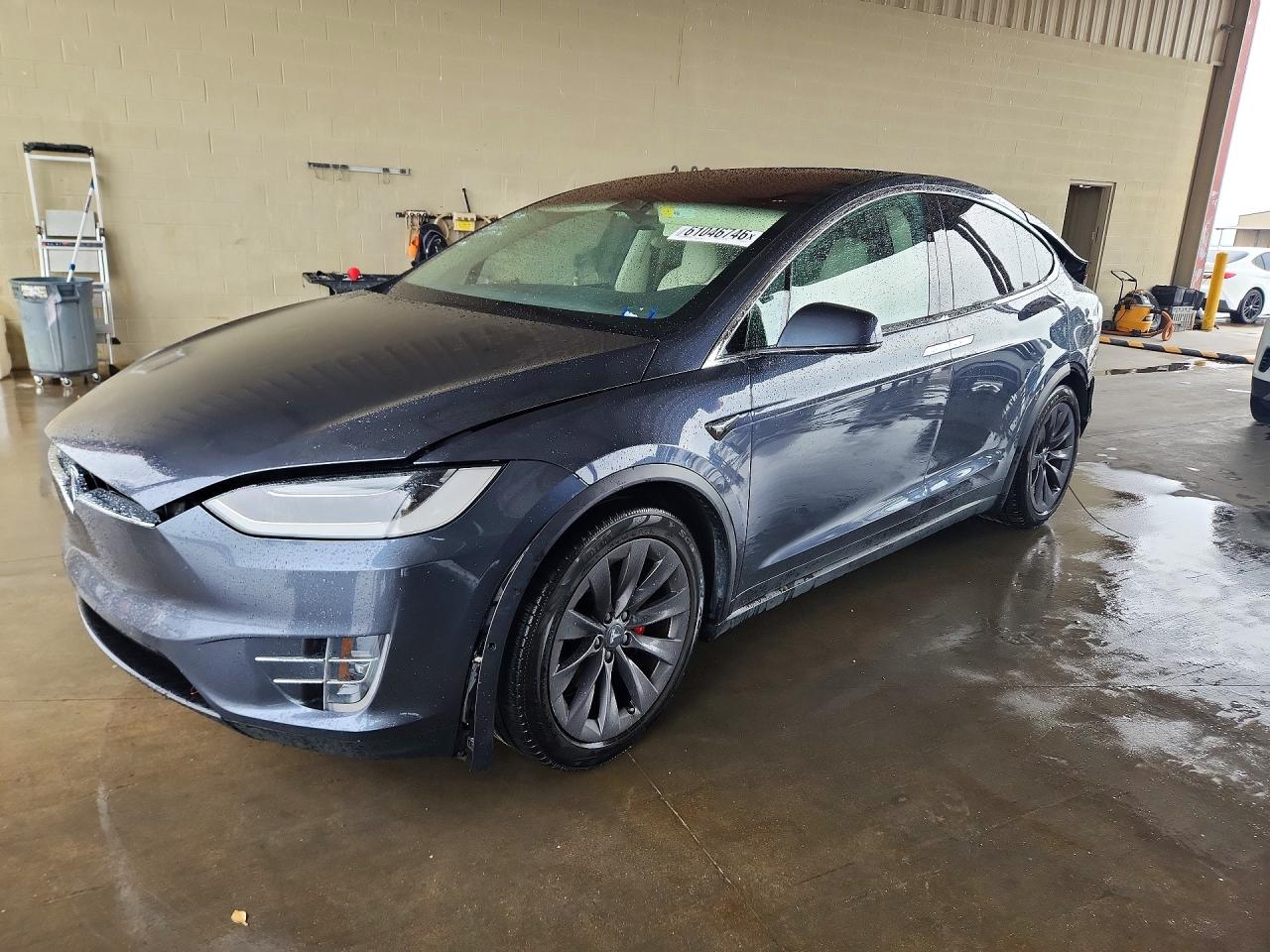 5YJXCDE44JF081127 · 2018 TESLA MODEL X