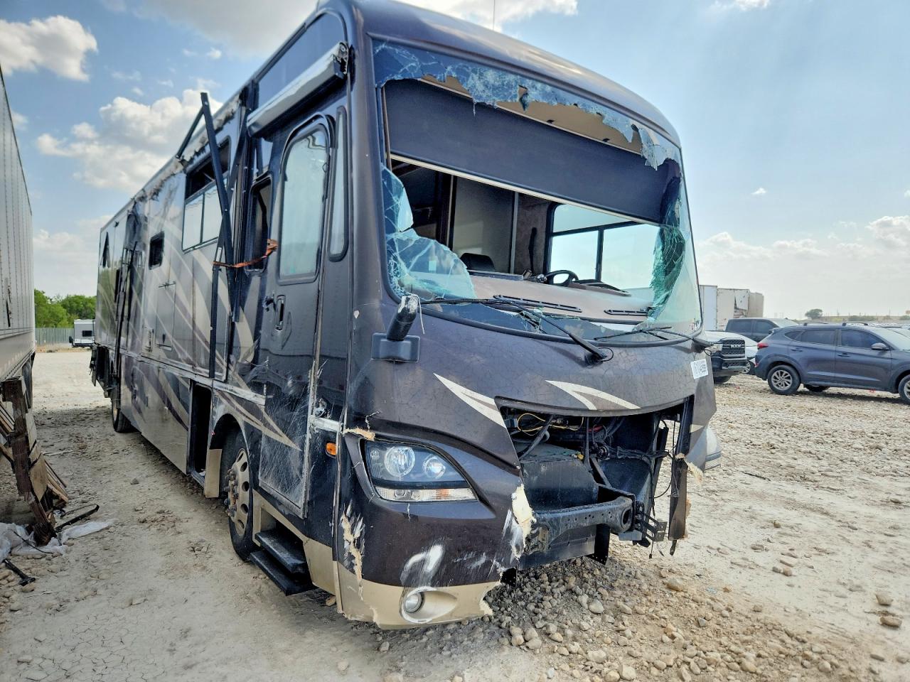 4UZAB2DT7GCHE7189 · 2016 FREIGHTLINER CHASSIS