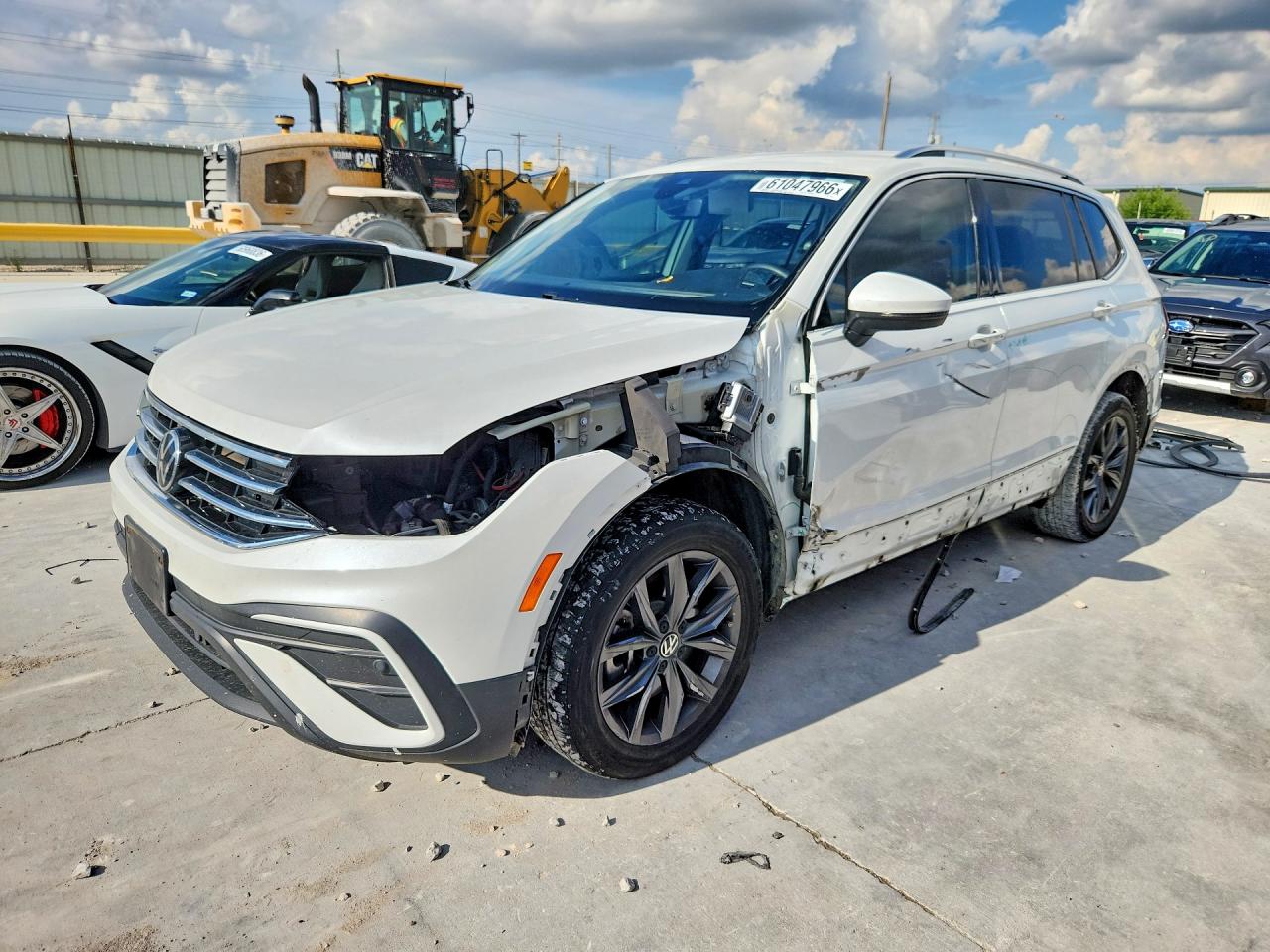 3VV3B7AX3PM118452 · 2023 VOLKSWAGEN TIGUAN