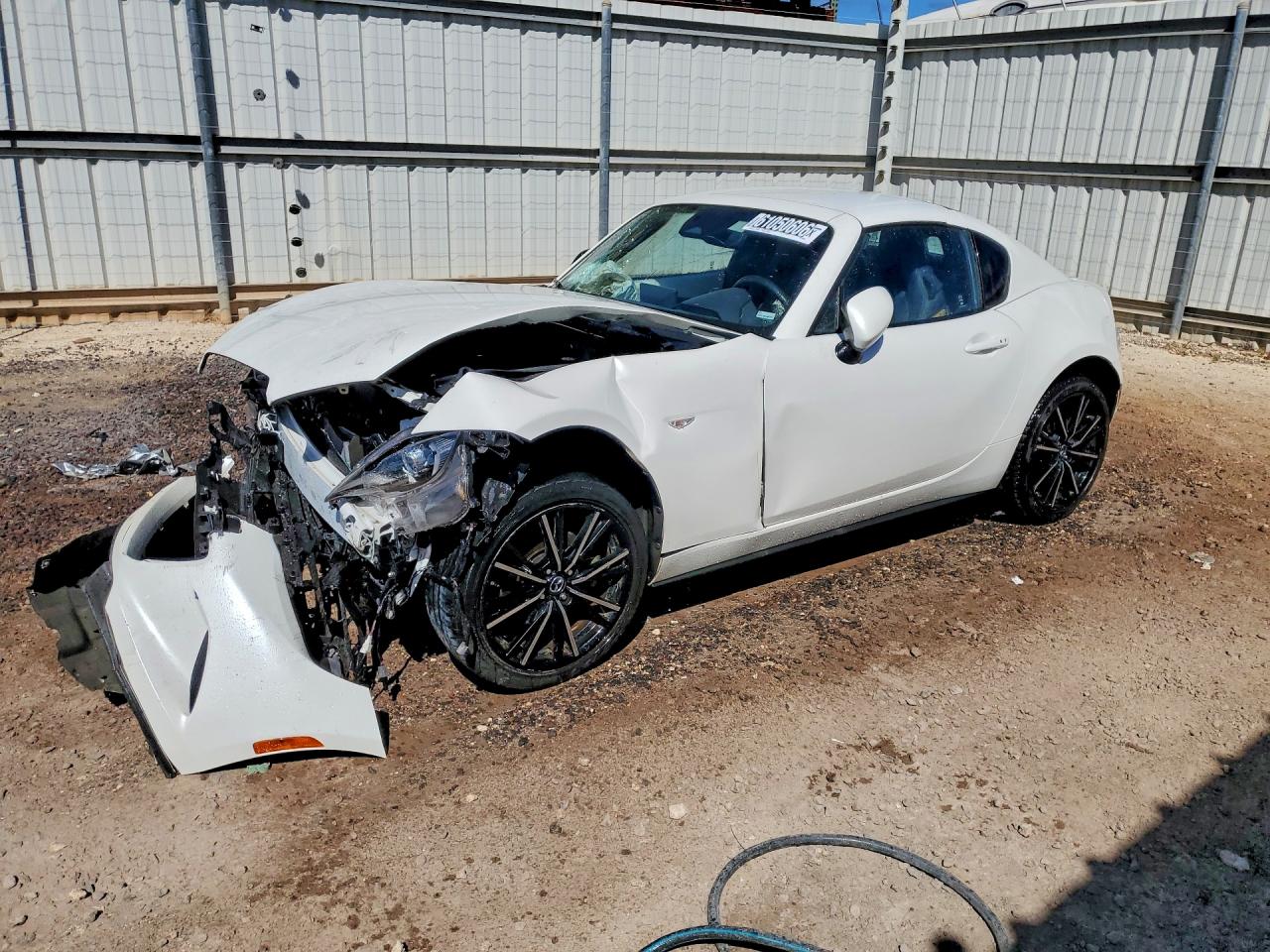 JM1NDAM75R0600422 · 2024 MAZDA MX-5