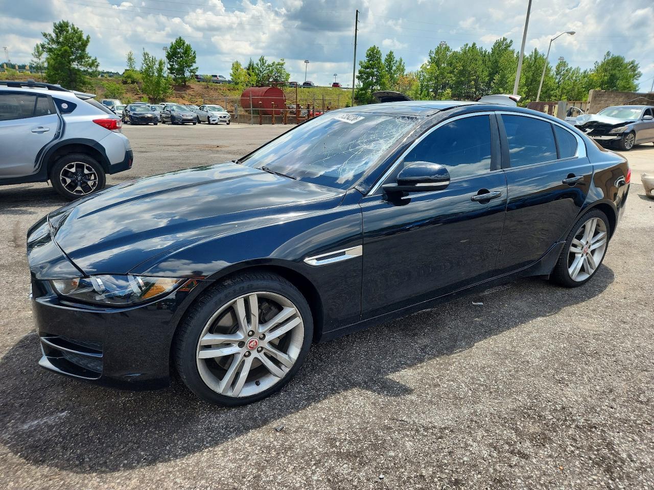 SAJAJ4BV2HCP15620 · 2017 JAGUAR XE