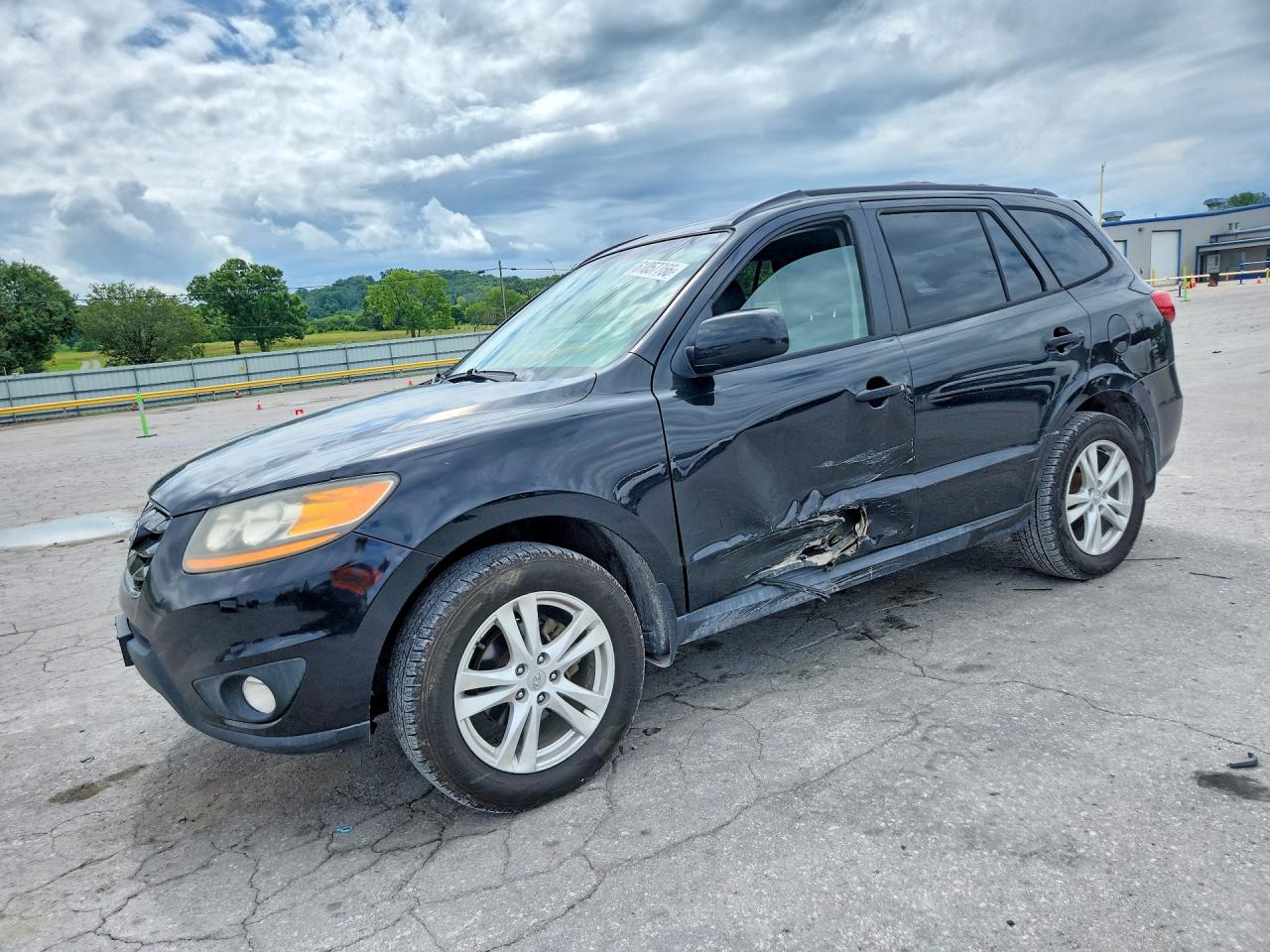 5XYZH4AG2BG021299 · 2011 HYUNDAI SANTA FE