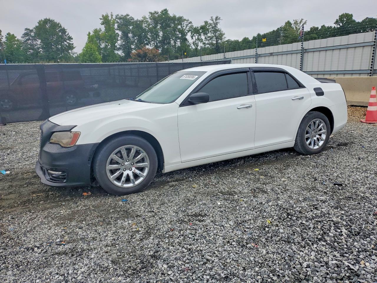 2013 CHRYSLER 300C