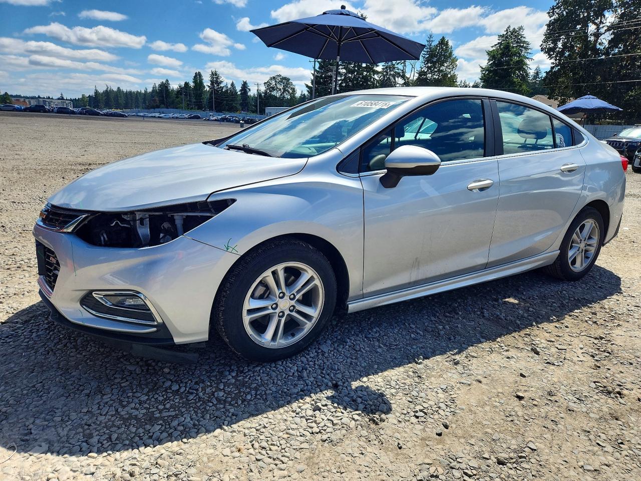 1G1BE5SM4H7267628 · 2017 CHEVROLET CRUZE