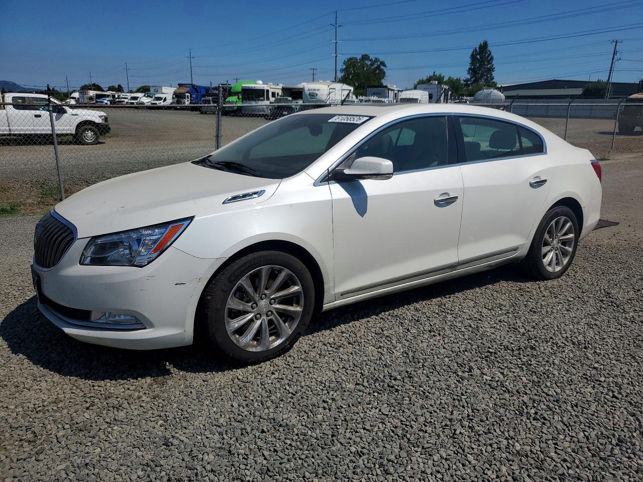 1G4GB5G34GF155286 · 2016 BUICK LACROSSE