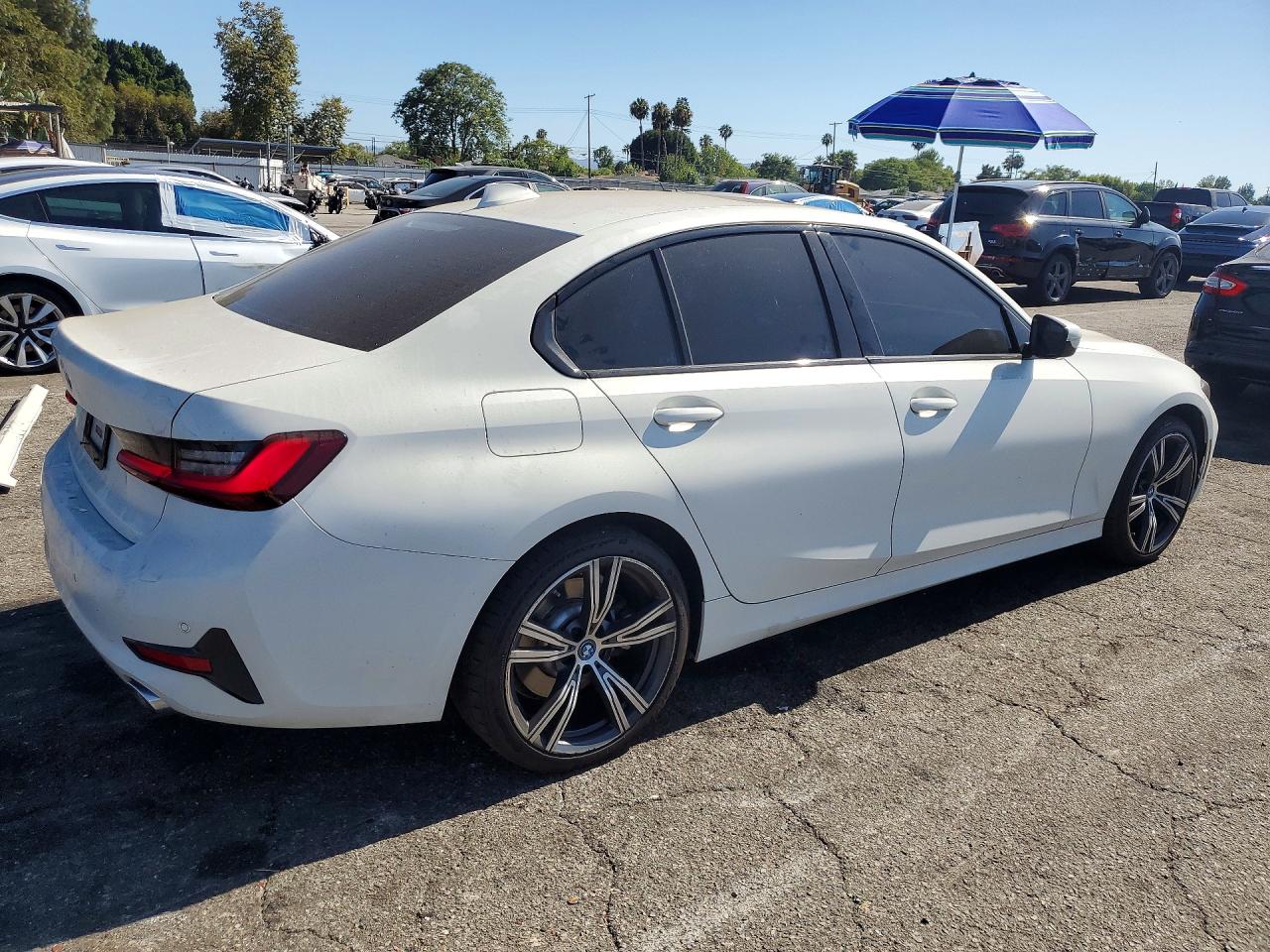 WBA5P7C09NFL66269 · 2022 BMW 330E · 3/13