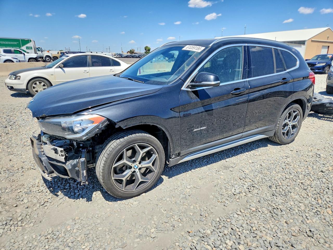 WBXHT3C37J5K29932 · 2018 BMW X1
