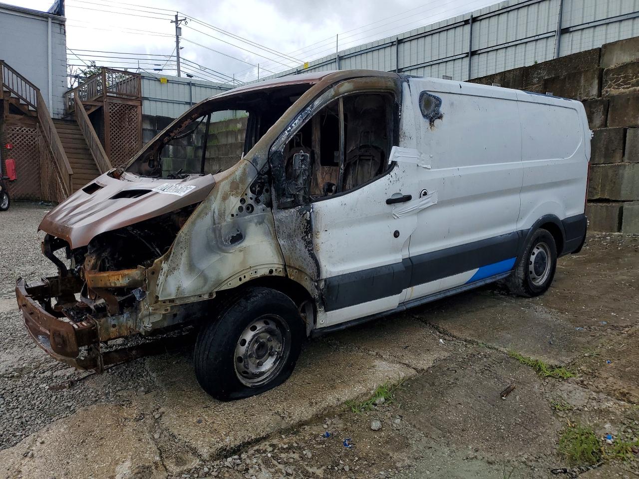 1FTYE1ZM7HKB41194 · 2017 FORD TRANSIT