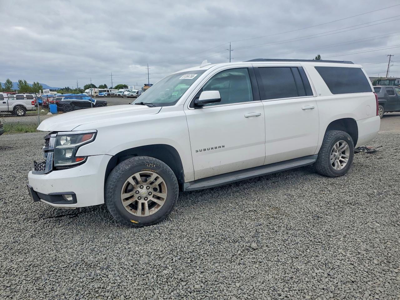 1GNSKJKC7FR512124 · 2015 CHEVROLET SUBURBAN