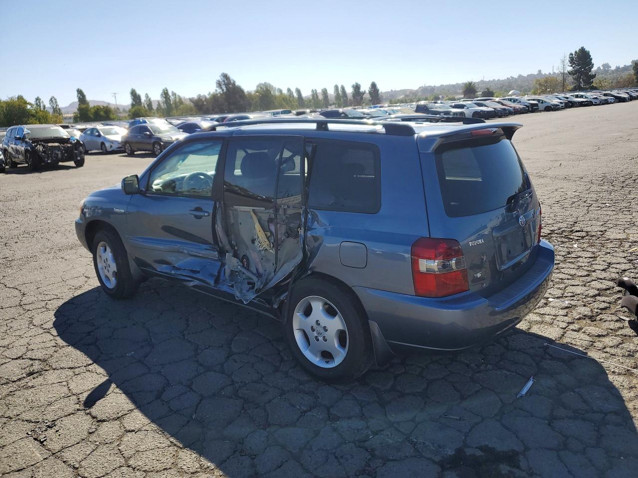JTEDP21AX60096000 · 2006 TOYOTA HIGHLANDER · 2/12