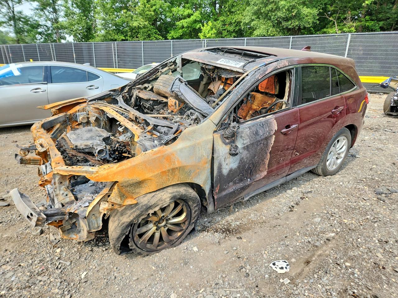 5J8TB4H58HL021558 · 2017 ACURA RDX