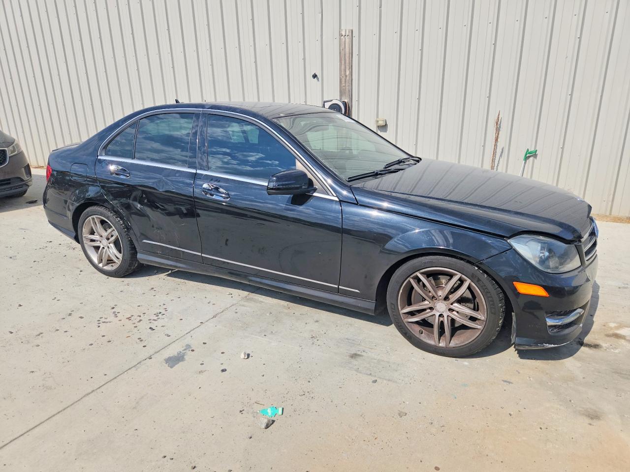WDDGF8AB5DR251776 · 2013 MERCEDES-BENZ C · 4/12