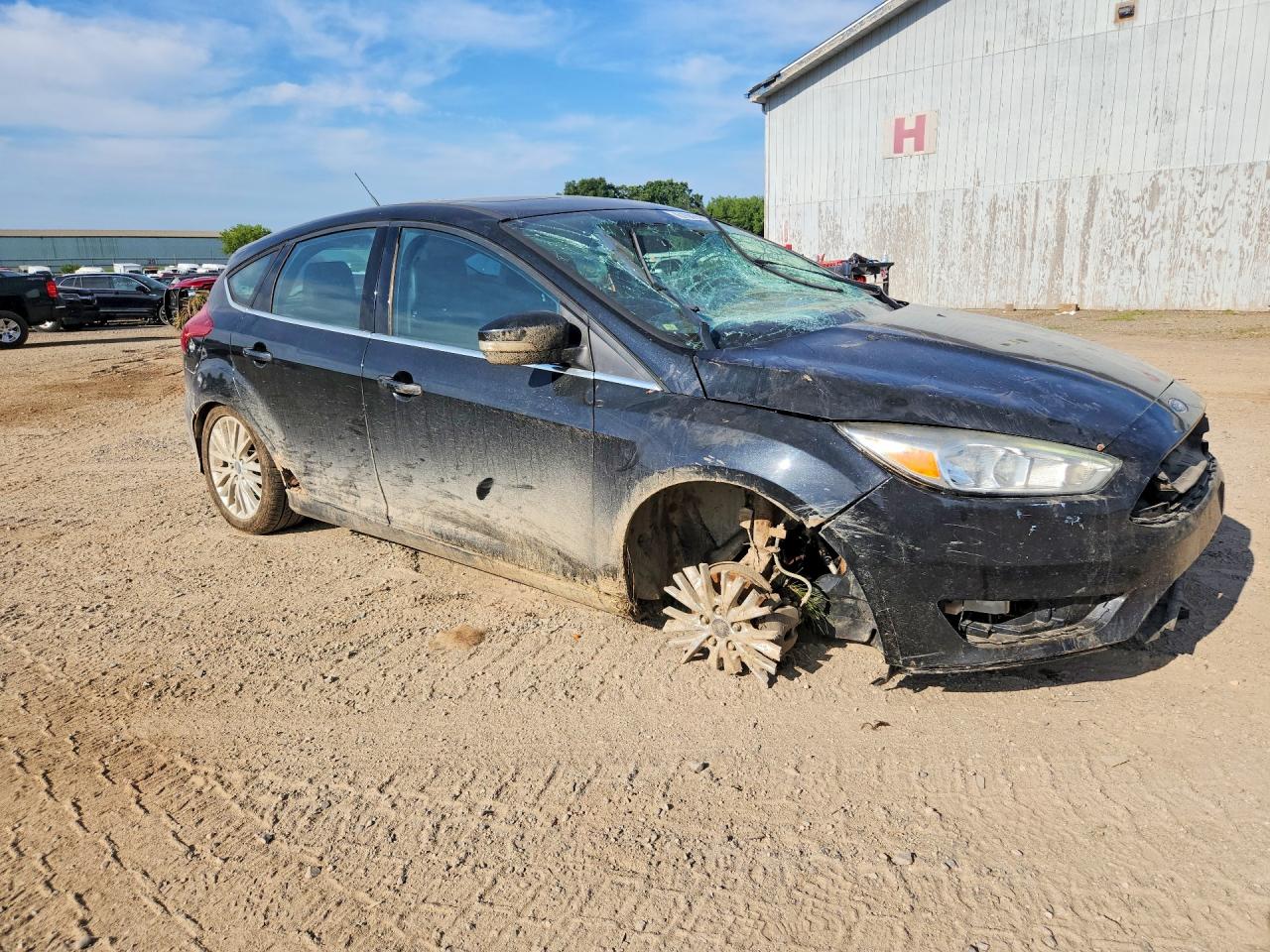 1FADP3N28FL333942 · 2015 FORD FOCUS · 4/12