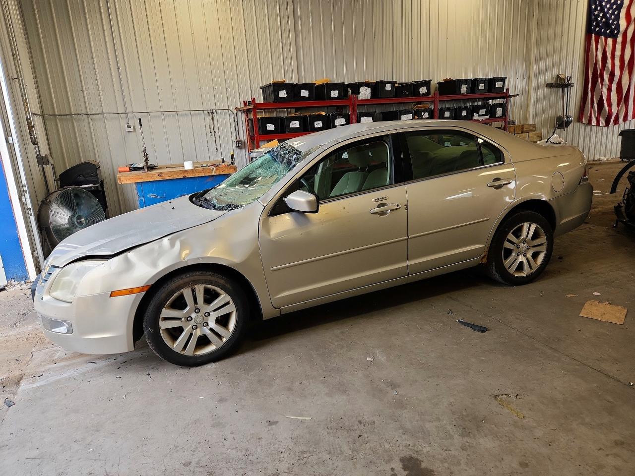 3FAHP08109R101490 · 2009 FORD FUSION