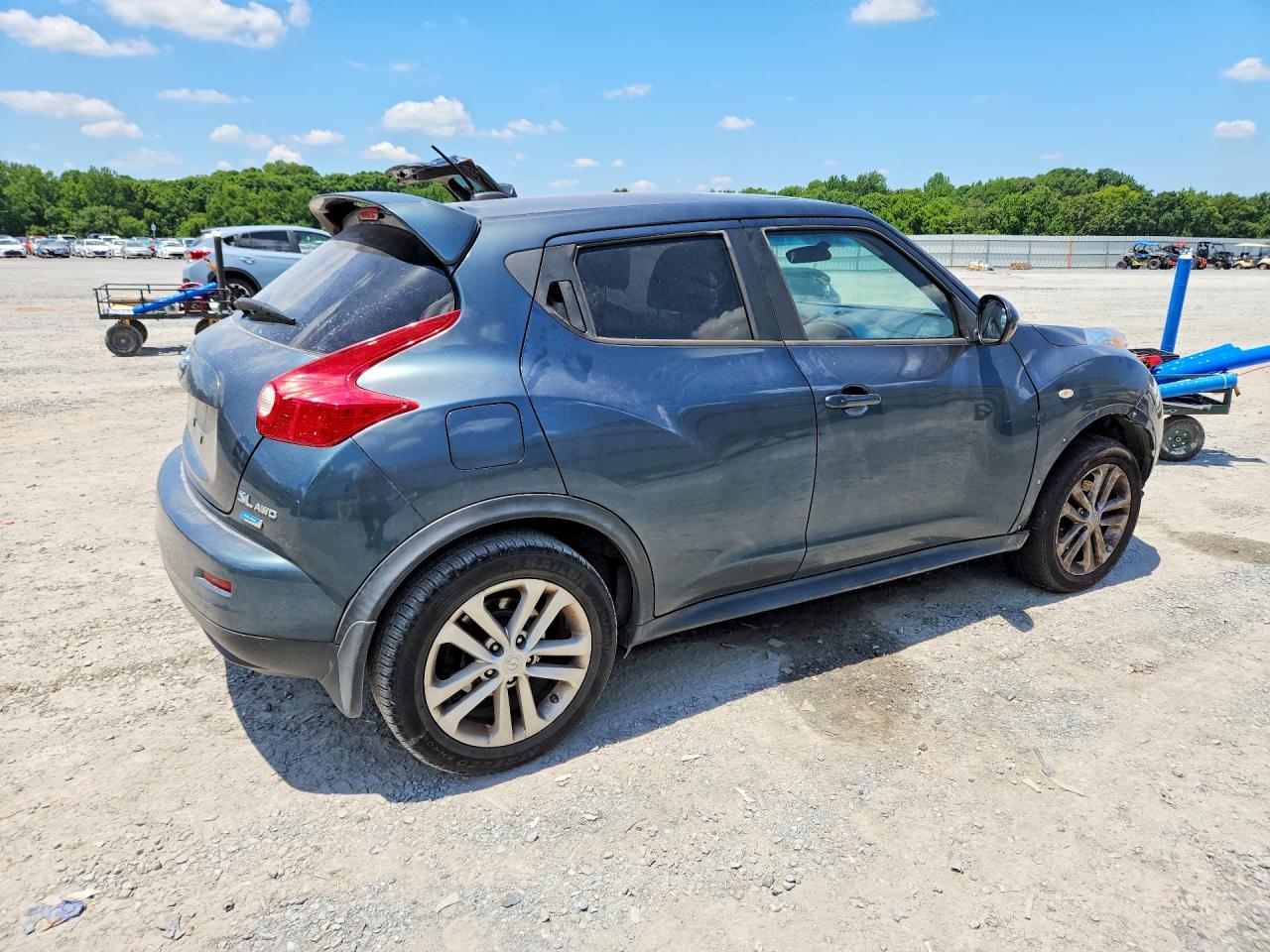 JN8AF5MV9ET361114 · 2014 NISSAN JUKE · 3/13