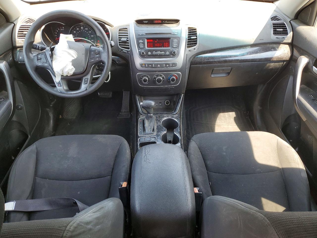 5XYKTDA76FG605307 · 2015 KIA SORENTO · 8/13