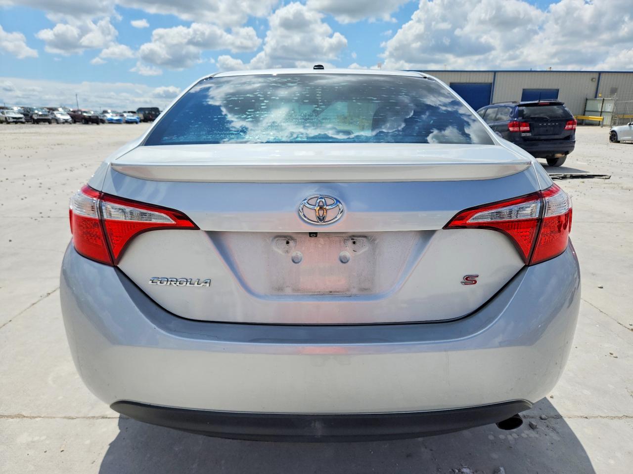 5YFBURHE2FP333283 · 2015 TOYOTA COROLLA · 6/13