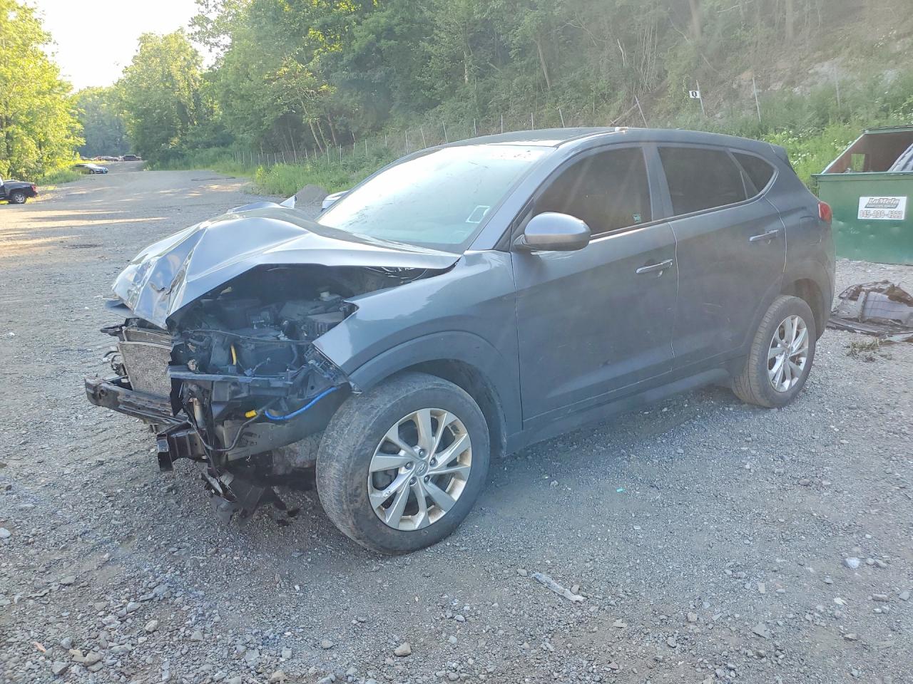 KM8J2CA47KU015619 · 2019 HYUNDAI TUCSON