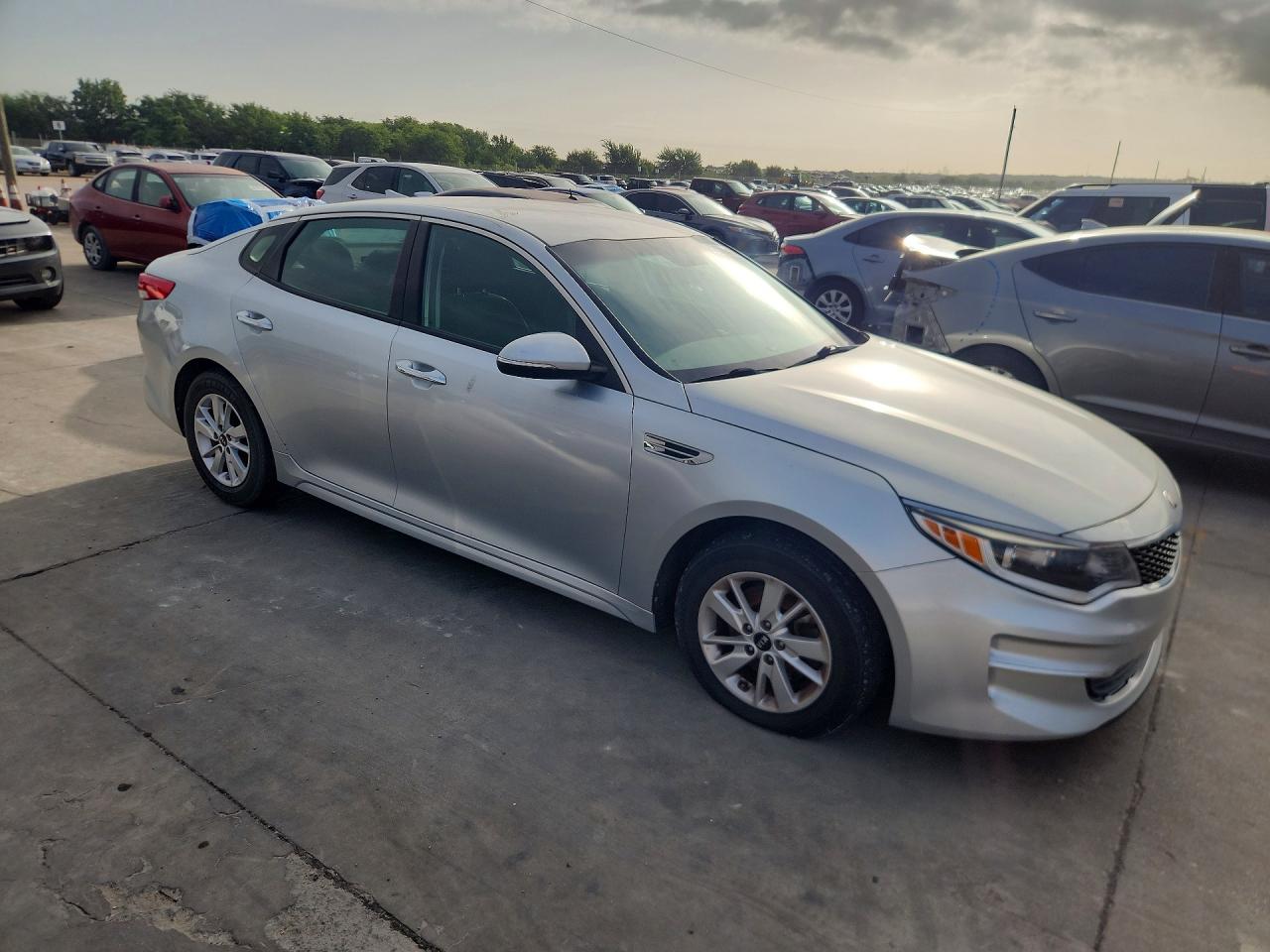 5XXGT4L34HG134295 · 2017 KIA OPTIMA · 4/12