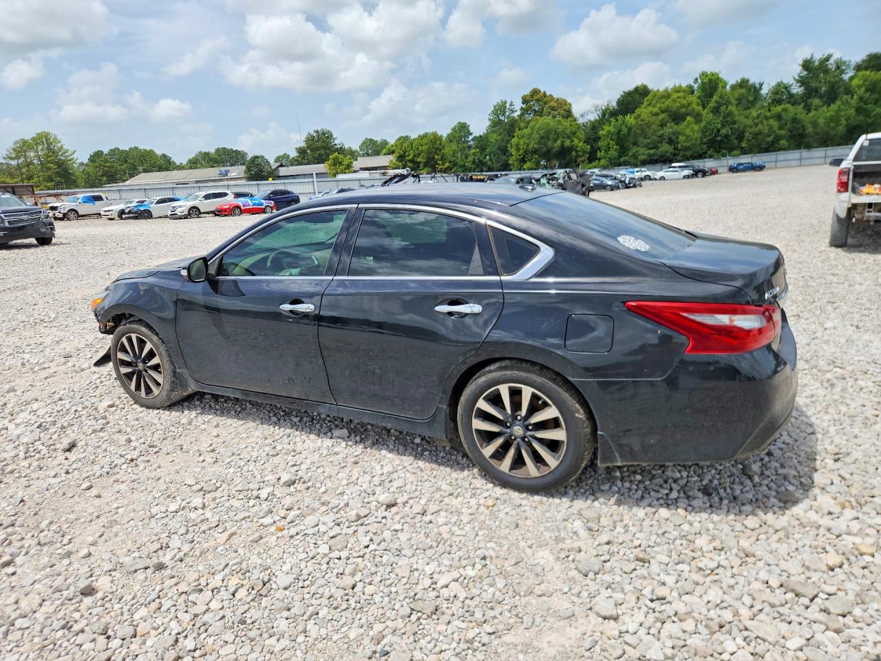 1N4AL3AP8JC200459 · 2018 NISSAN ALTIMA · 2/11