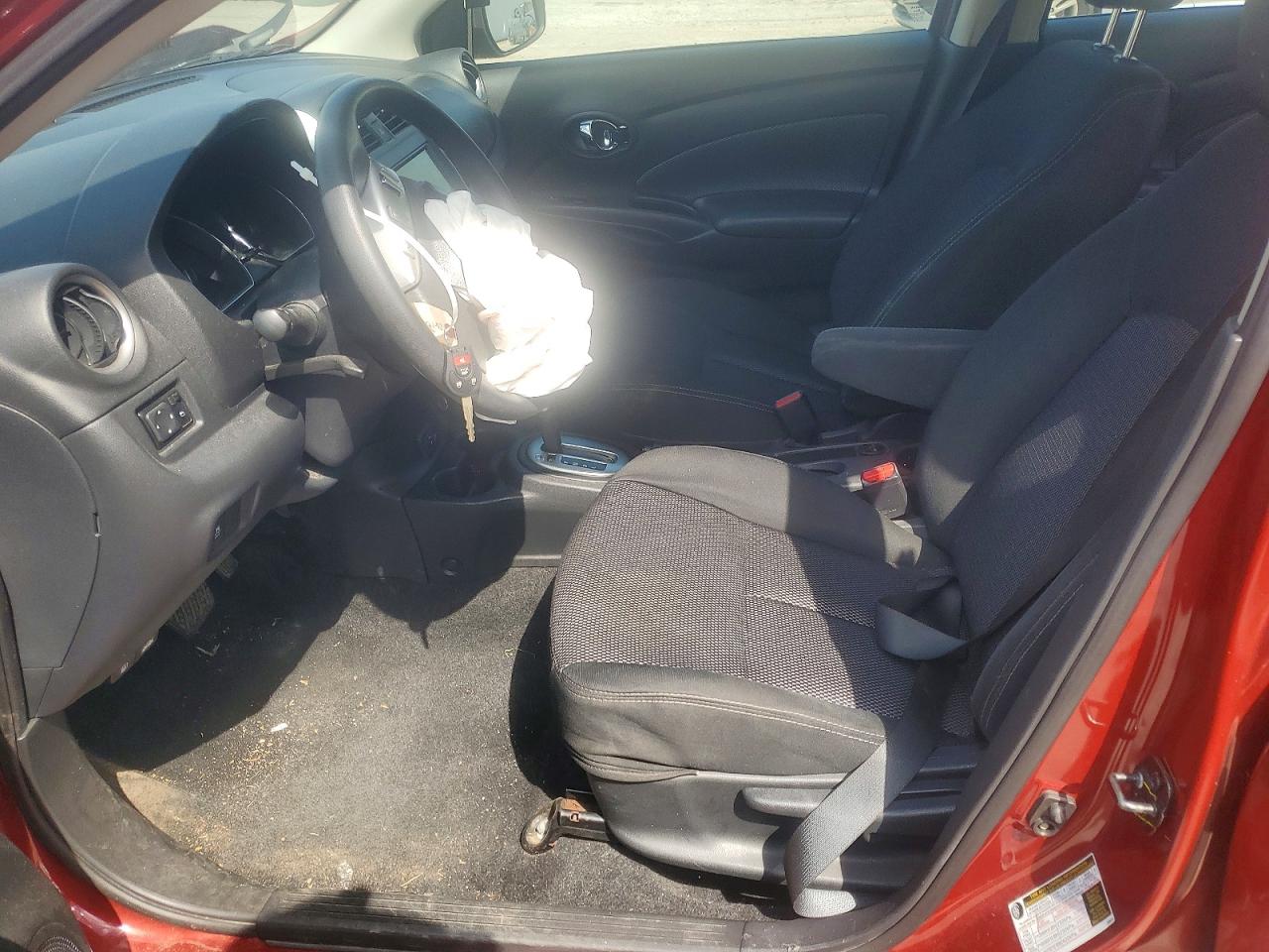 3N1CN7AP3KL861328 · 2019 NISSAN VERSA · 7/12
