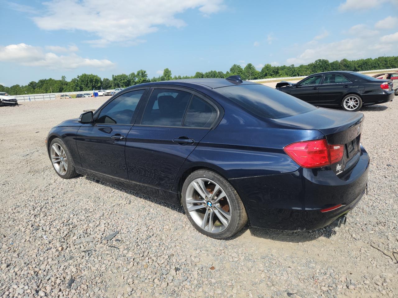 WBA3C1C59DF434998 · 2013 BMW 328 · 2/13