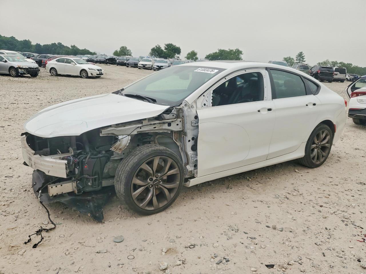 1C3CCCBB3FN534873 · 2015 CHRYSLER 200