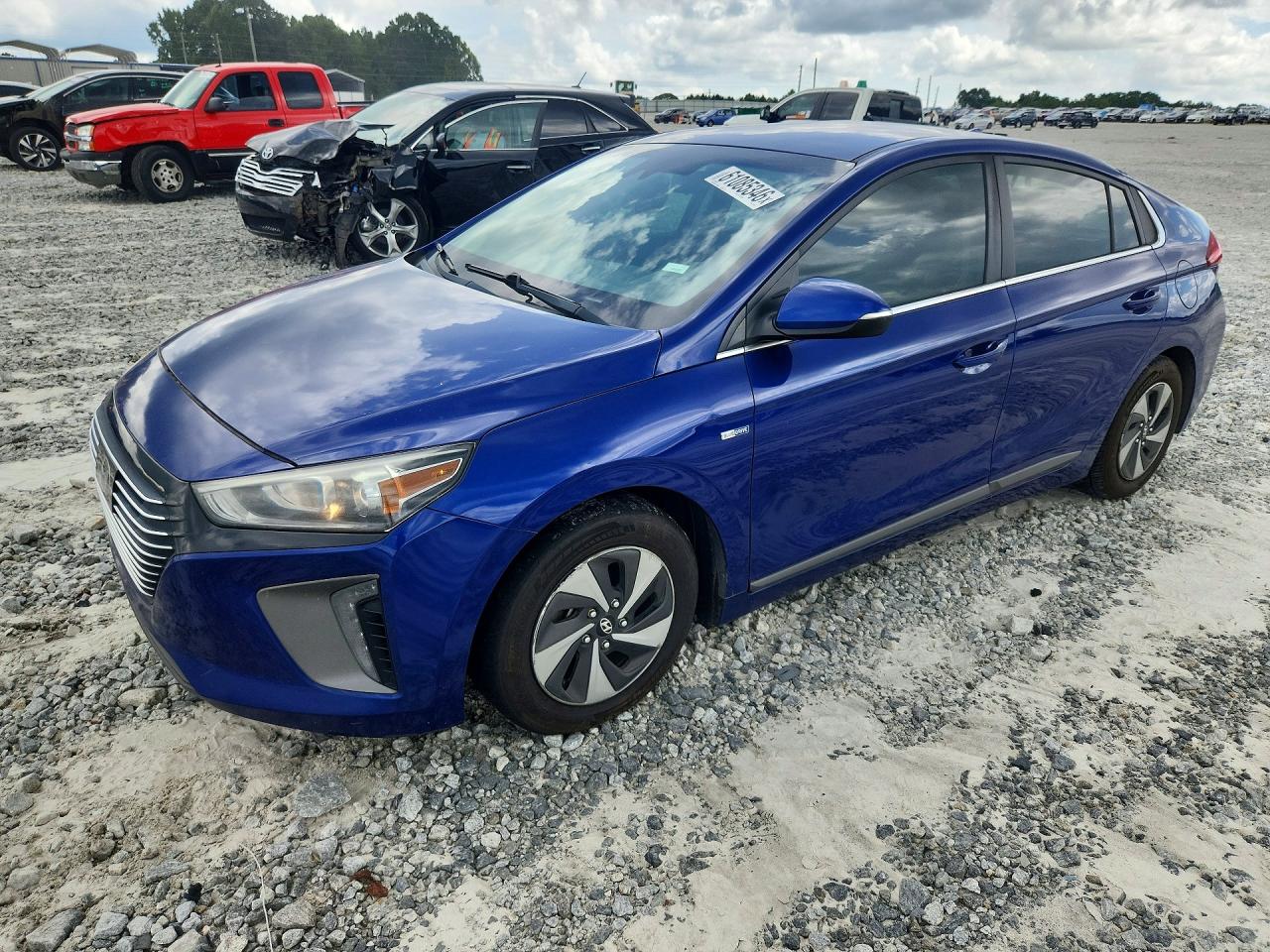 KMHC75LCXKU119791 · 2019 HYUNDAI IONIQ