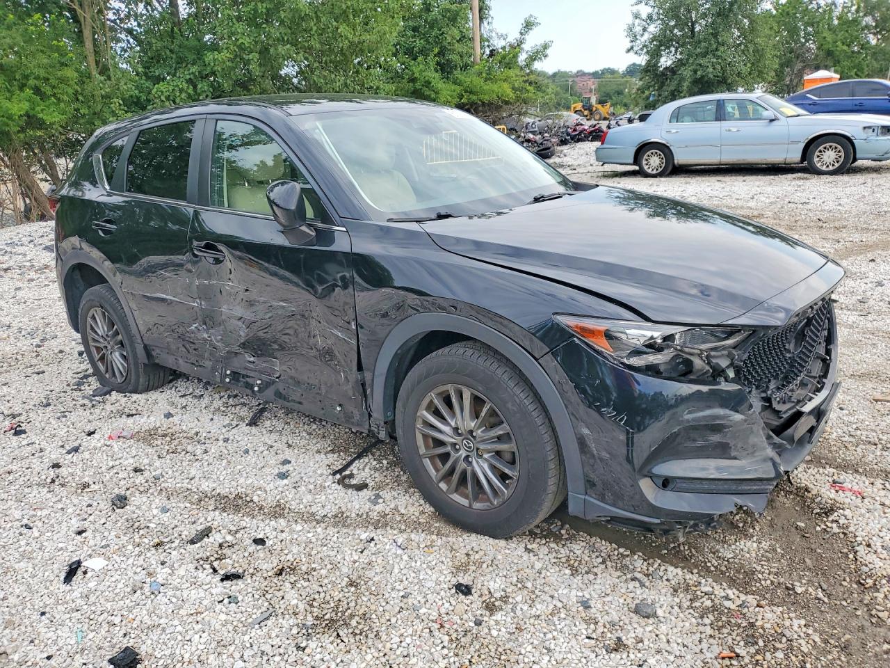 JM3KFBCL1H0225913 · 2017 MAZDA CX-5 · 4/13