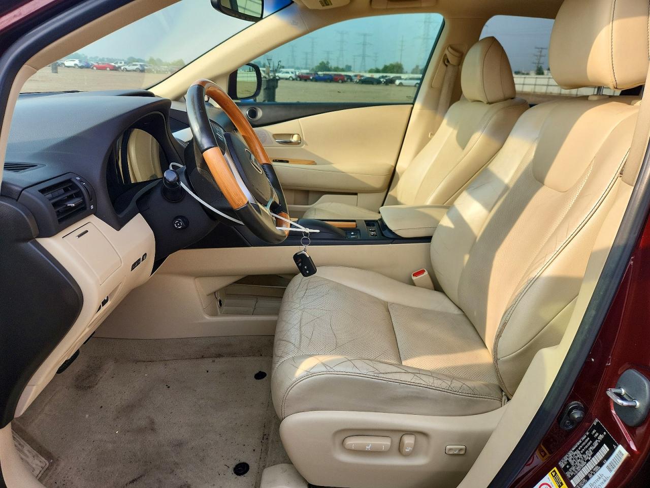 2T2BC1BA2FC008008 · 2015 LEXUS RX · 7/13