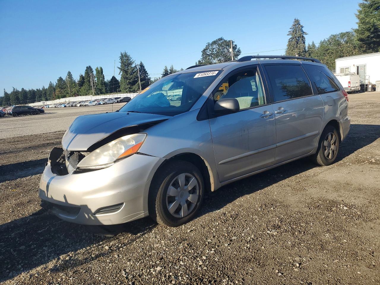 5TDZK23C18S143647 · 2008 TOYOTA SIENNA