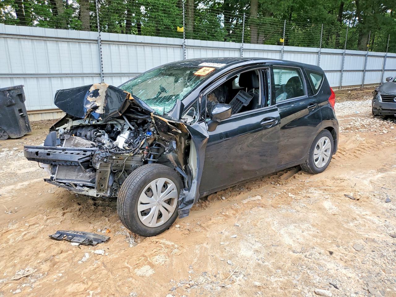 3N1CE2CP2JL357576 · 2018 NISSAN VERSA NOTE