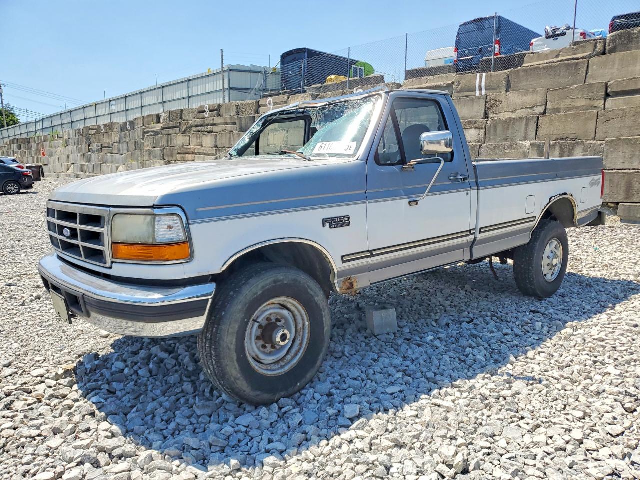 2FTHF26G1TCA67110 · 1996 FORD F250