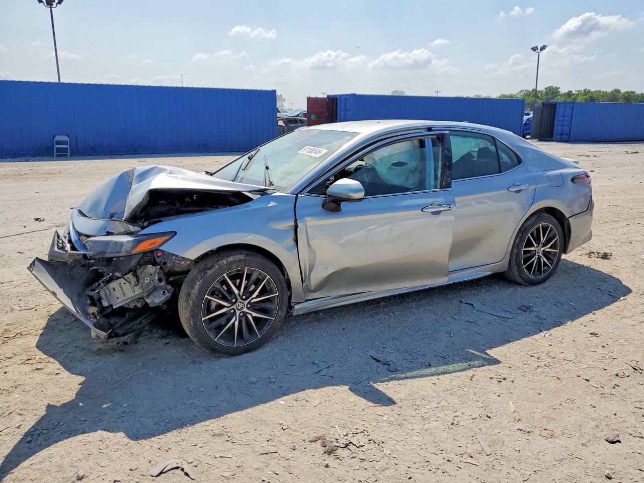 4T1G11AK8MU470398 · 2021 TOYOTA CAMRY