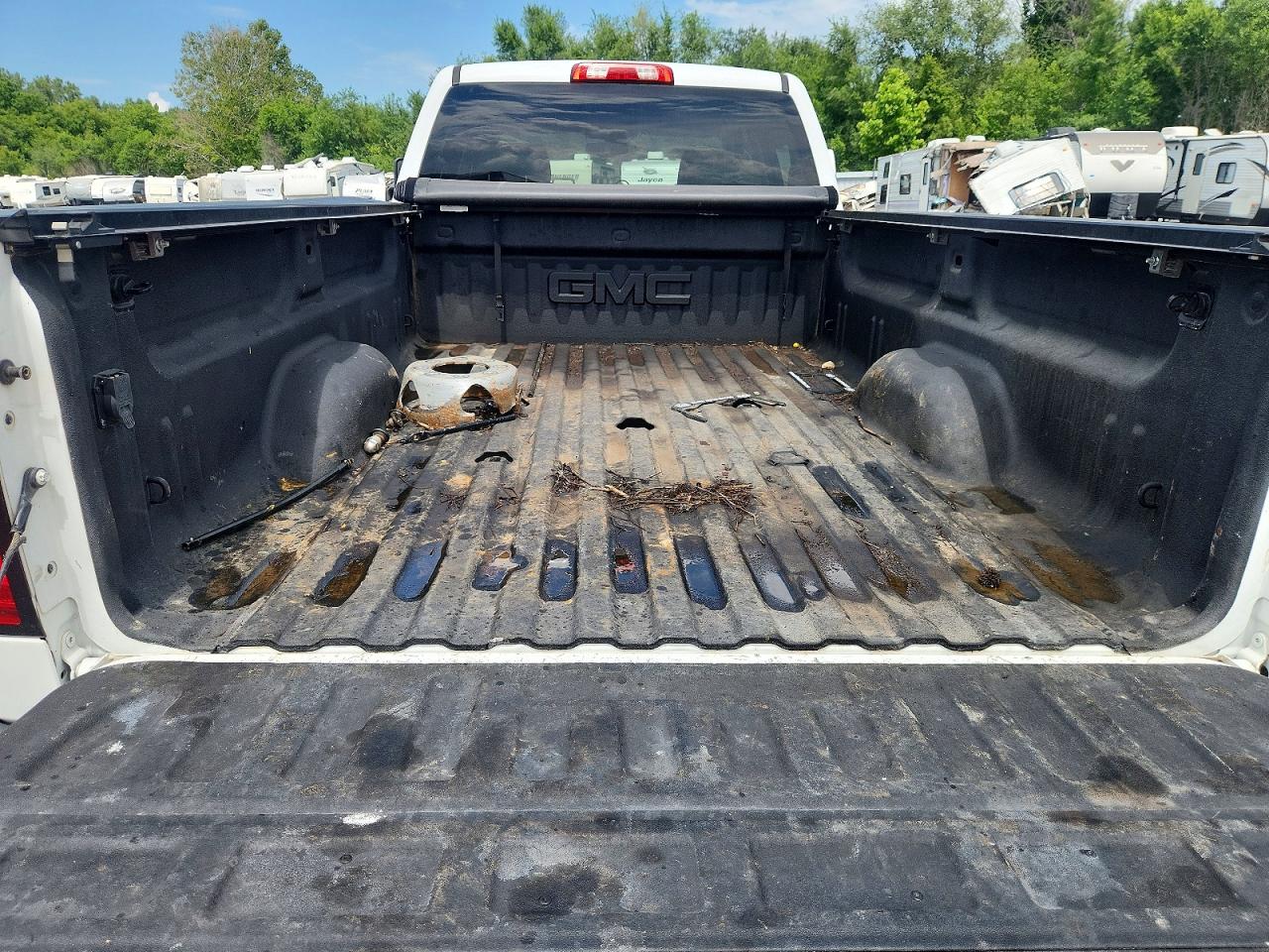 1GT42VCY8JF276175 · 2018 GMC SIERRA · 10/13