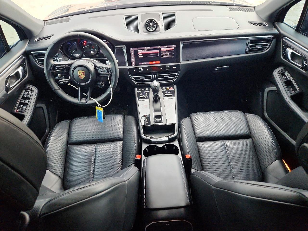 WP1AF2A52PLB55813 · 2023 PORSCHE MACAN · 8/13
