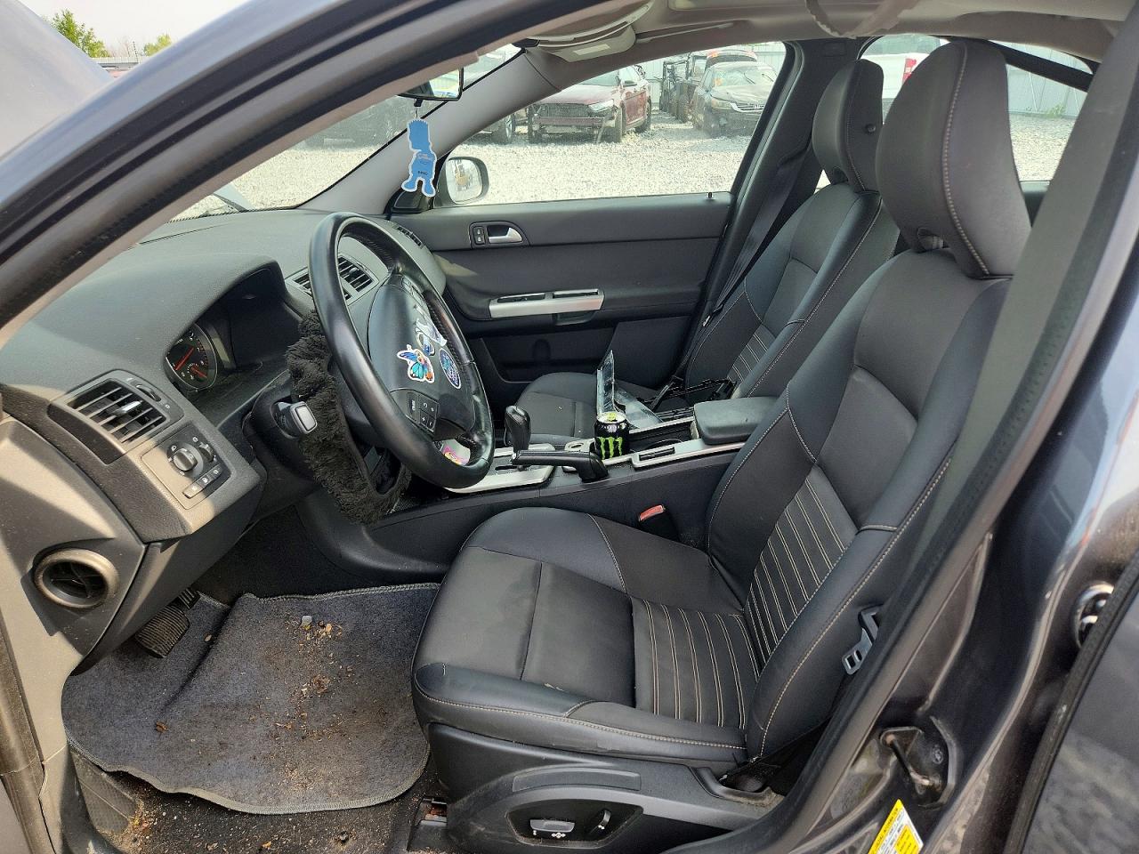 YV1MS382692455823 · 2009 VOLVO S40 · 7/12