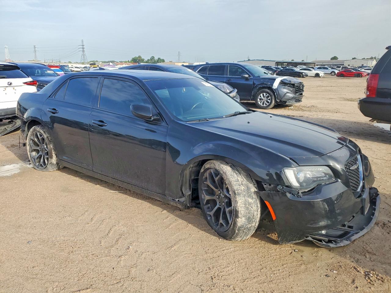 2C3CCABG1HH646339 · 2017 CHRYSLER 300 · 4/13